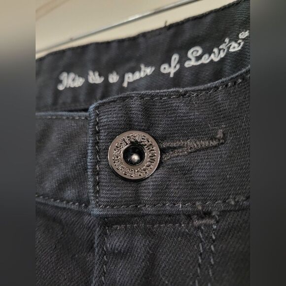 Levi's 553 Mid Rise Boot Black Jeans Size 10 Short - Picture 2 of 6